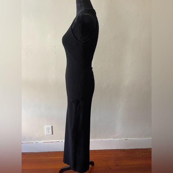 Halston Heritage Black Cable Knit Dress, Open Crocheted Back, like new, size med - Picture 3 of 6